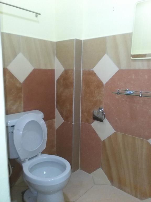 קאליבו Aranas-Carillo Travellers Inn מראה חיצוני תמונה